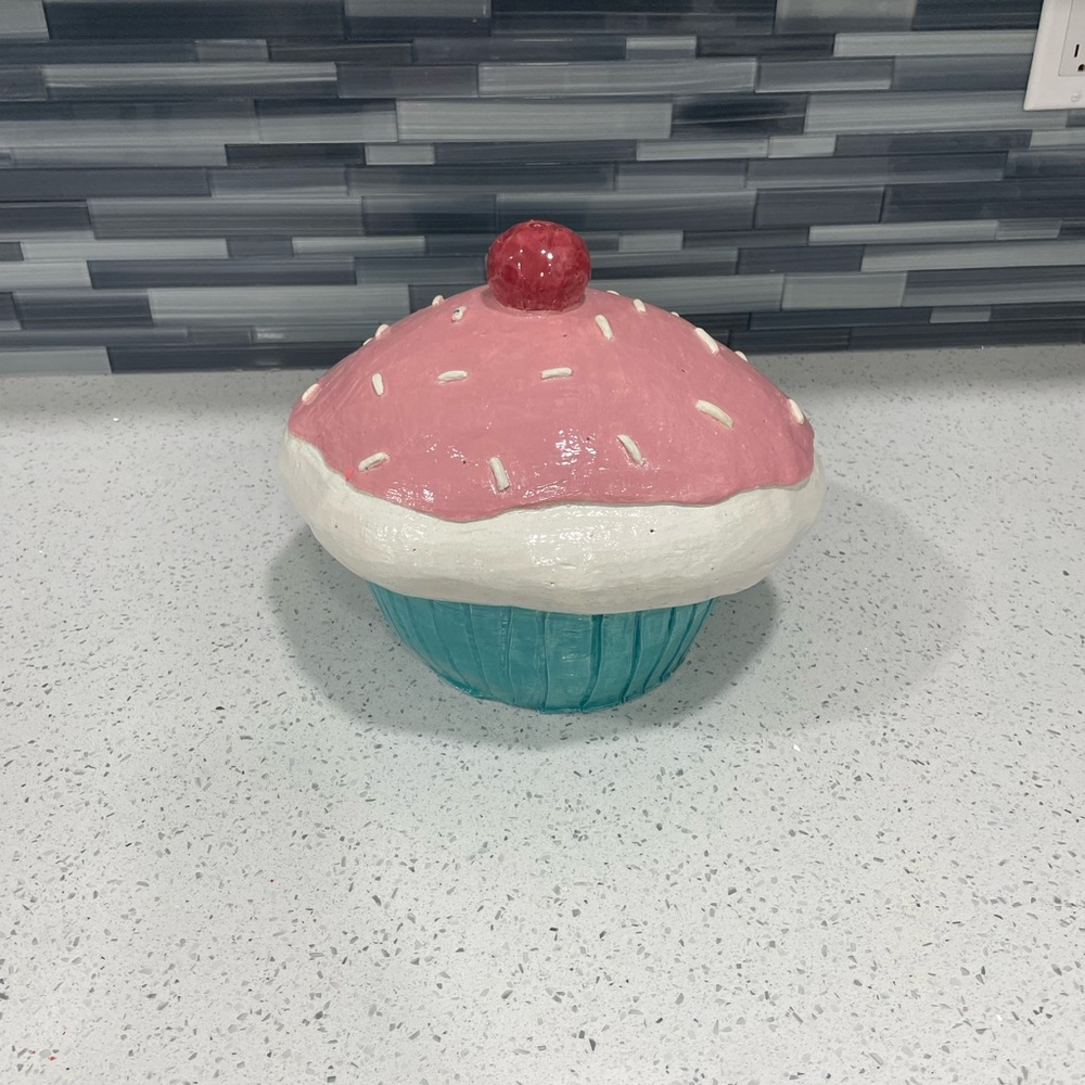 Hand made ceramic cupcake